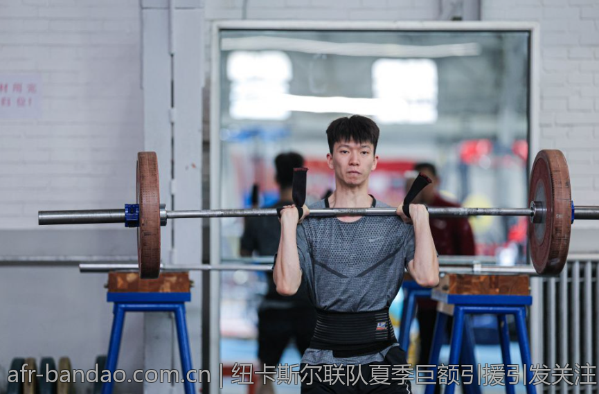 纽卡斯尔联队夏季巨额引援引发关注